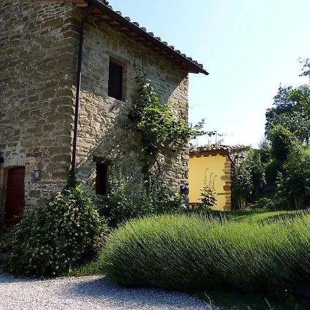 Antico Casal Del Bosco Agriturismo Bed & Breakfast *