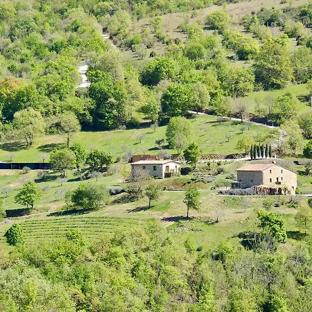 Bed & Breakfast Antico Casal Del Bosco Agriturismo *